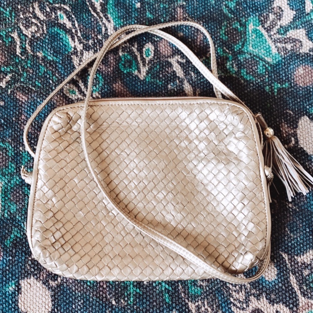 Ganson Shoulders woven Designer purse - Picture 2 of 6